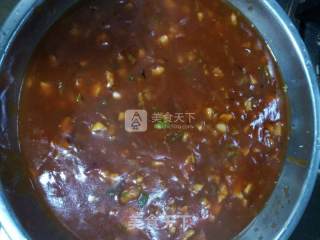 果蔬火腿腊肉虾仁披萨的做法步骤：13