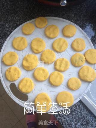芝麻馅南瓜饼的做法步骤：3