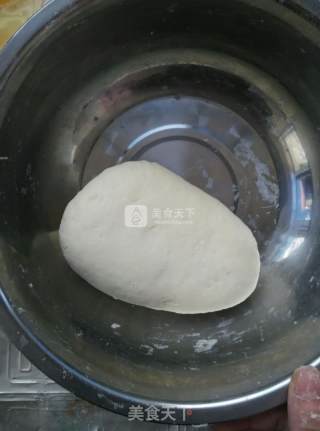 韭菜鸡蛋锅贴的做法步骤：3