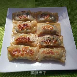 韭菜鸡蛋锅贴的做法步骤：19