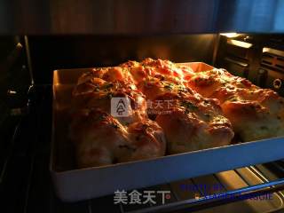 香葱芝士面包的做法步骤：13