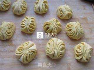 南瓜油盐卷的做法步骤：8