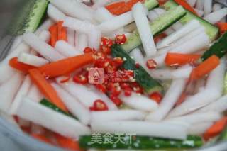 餐后一道爽口开胃小吃——酸嘢三剑客的做法步骤：3