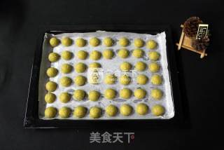 抹茶白巧克力夹心球饼干的做法步骤：8