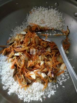闽南咸干饭的做法步骤：16