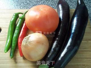 茄子羊肉煲的做法步骤：1