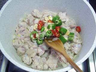 茄子羊肉煲的做法步骤：11