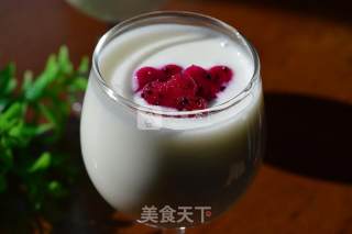 自制火龙果酸奶的做法步骤：7