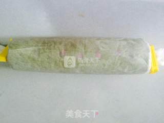 樱花抹茶蛋糕卷的做法步骤：17