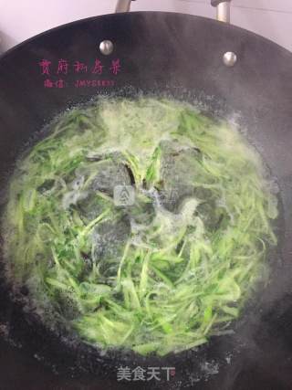 瓜丝蛋花汤的做法步骤：8