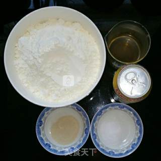 免揉啤酒面包的做法步骤：1