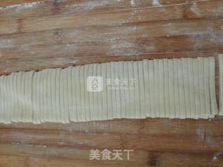 手擀莜面面条的做法步骤：5