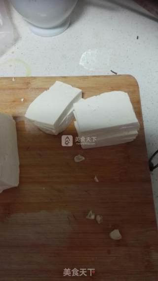 鱼子烧豆腐的做法步骤：2