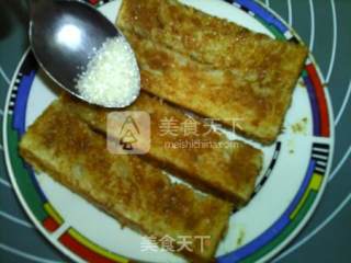 焦糖冰砂土司条的做法步骤：5