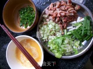 鸡蛋盒子的做法步骤：1