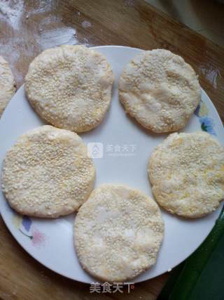 南瓜饼的做法步骤：7