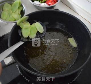 干锅牛蛙的做法步骤：6