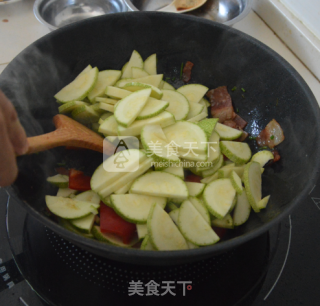 素炒西葫芦的做法步骤：5