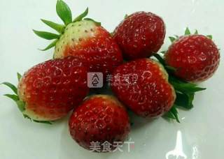 香甜草莓酱的做法步骤：1