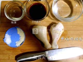 照烧鸡腿饭的做法步骤：1