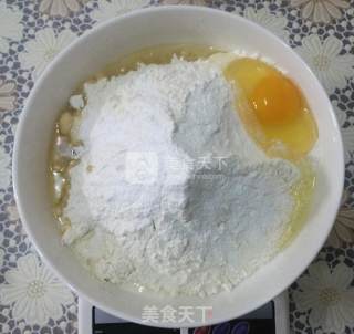 自制放心油条的做法步骤：1