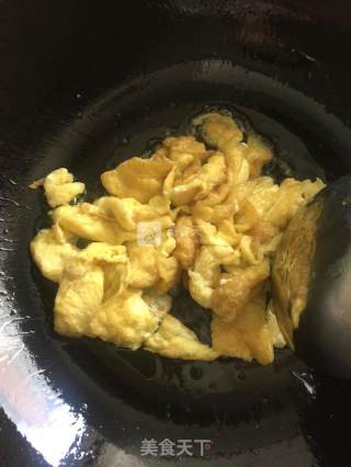 西红柿木耳鸡蛋面的做法步骤：4