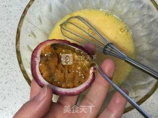 百香果玛德琳蛋糕的做法步骤：3