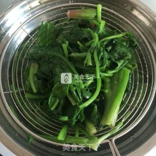 芥末拌菠菜的做法步骤：5