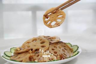 爽口解腻——凉拌藕片的做法步骤：7