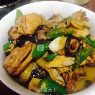 家常小鸡炖蘑菇的做法步骤：10