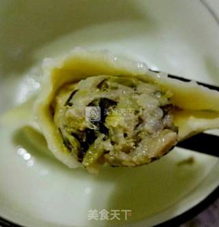 酒糟酸菜土猪肉水饺的做法步骤：9