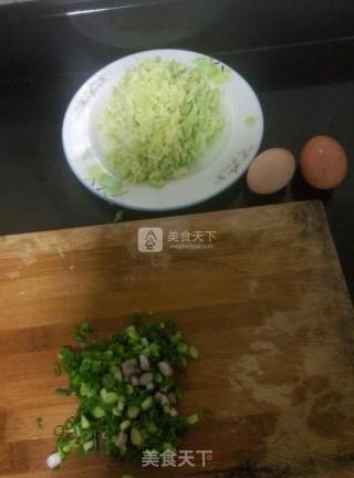 鸡蛋饼的做法步骤：2