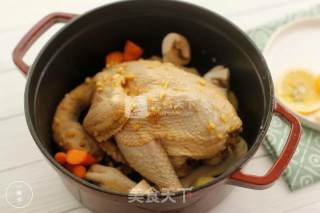 迷迭香柠檬胡椒鸡一厨作铸铁锅版的做法步骤：4