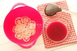 胭脂藕一厨作铸铁锅版的做法步骤：4