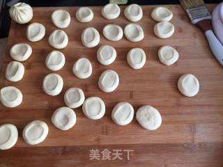 生煎包的做法步骤：4