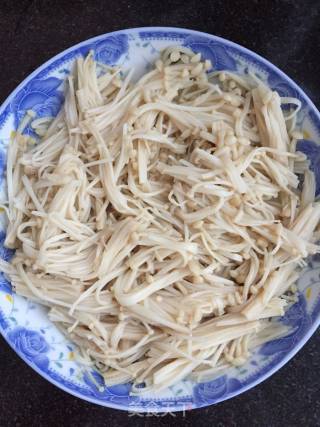 超级简单拌金针菇的做法步骤：6