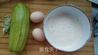 西葫芦鸡蛋煎饼的做法步骤：1