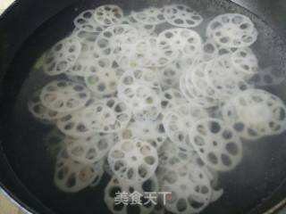 凉拌藕片的做法步骤：3