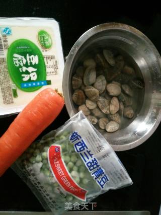 咖喱蛤蜊烩豆腐的做法步骤：1