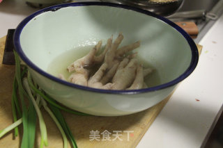 麻辣小风爪呀 这口辣味 简直了！！的做法步骤：5