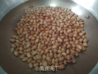 胡芹花生米的做法步骤：1
