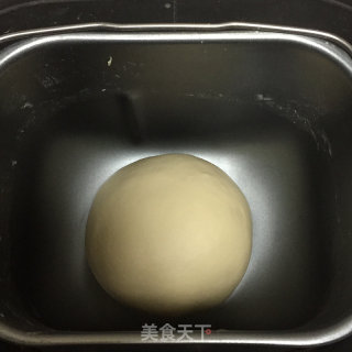 杏仁辫子面包的做法步骤：1