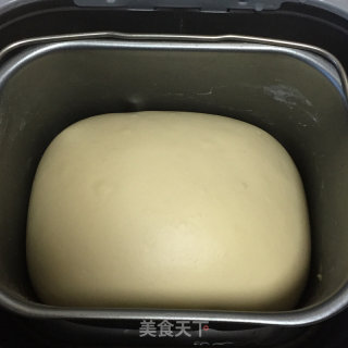 杏仁辫子面包的做法步骤：2