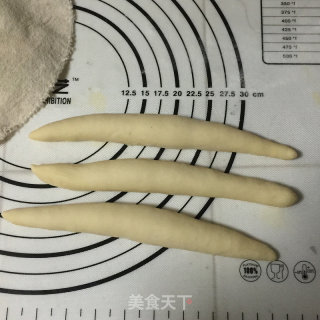 杏仁辫子面包的做法步骤：7