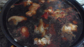 软糯可口下饭菜——花生焖蹄膀的做法步骤：4