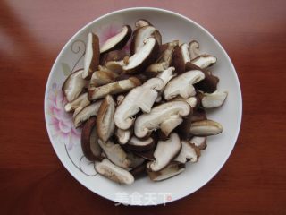 素炒黄粿条的做法步骤：3