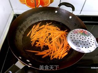 凉拌虫草花的做法步骤：2