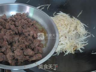 肉未炒萝卜丝的做法步骤：9