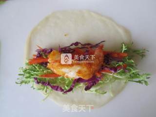 鲜虾春饼的做法步骤：11