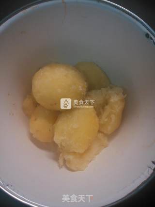 焗烤土豆泥的做法步骤：3